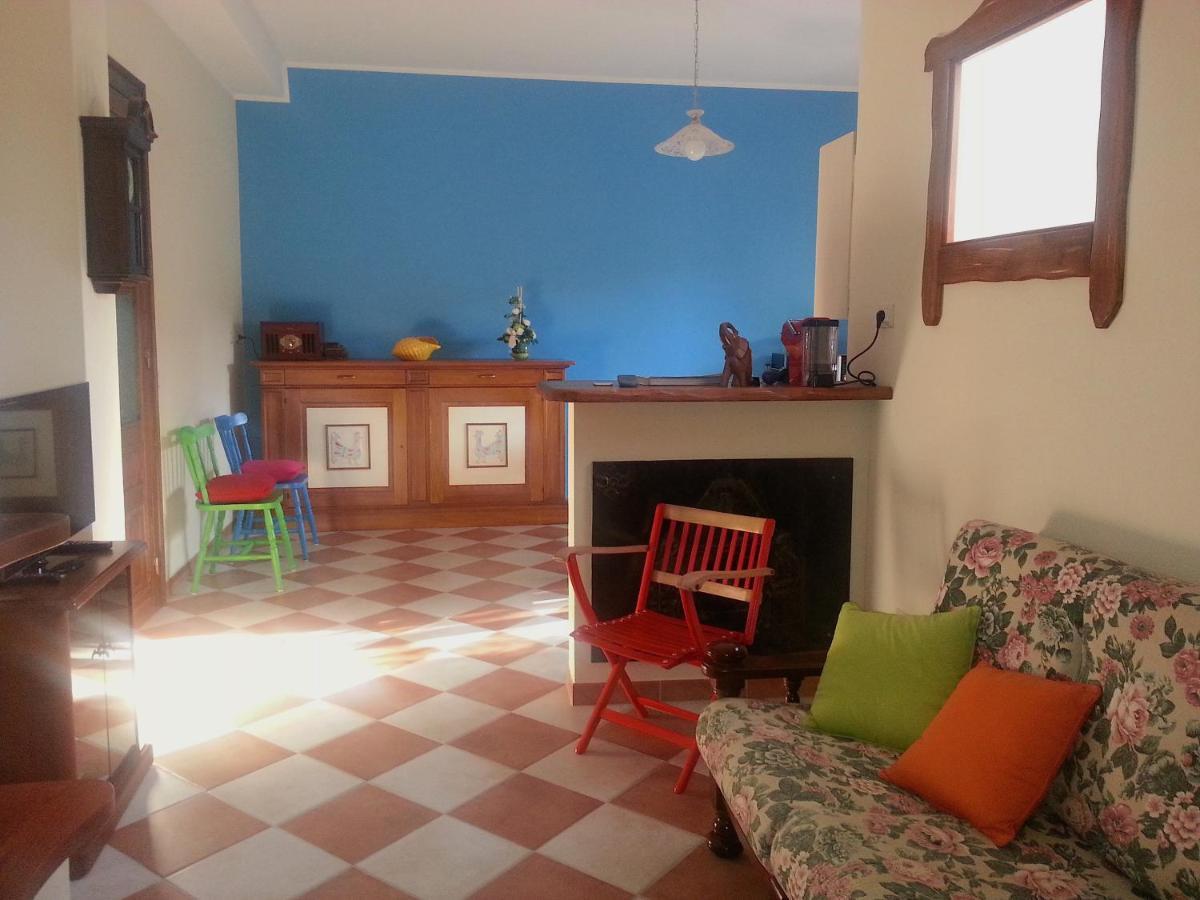 Apartamento Casa Ondina Ussana - Giardino, Wi-Fi, Aria Condizionata Exterior foto